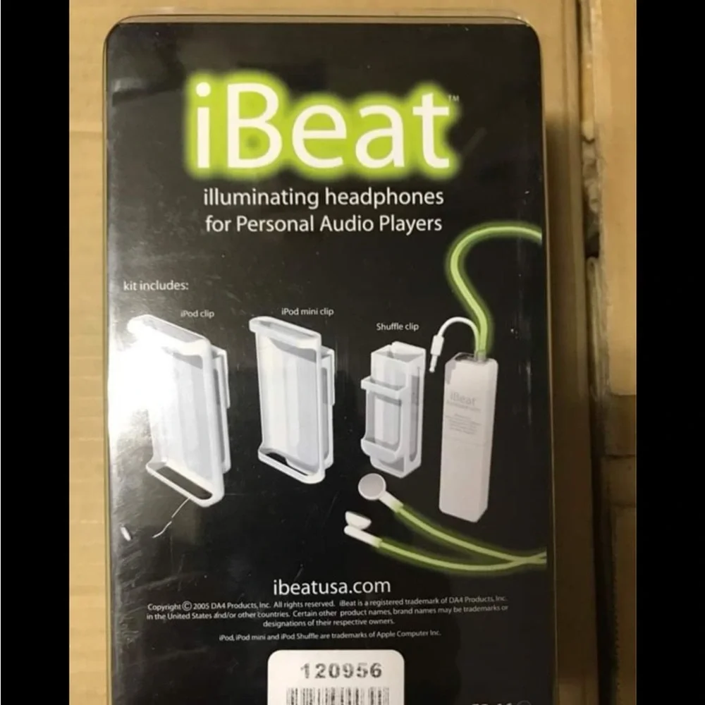 IBEAT Headphones ILLUMINATING Green made in USA NEW iBEAT Illuminatin Headphones